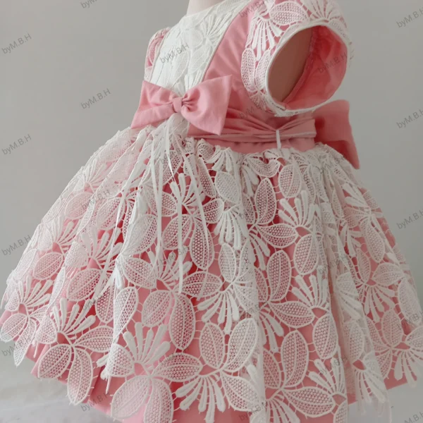 Vestido de niña rosa GRACE con encaje blanco